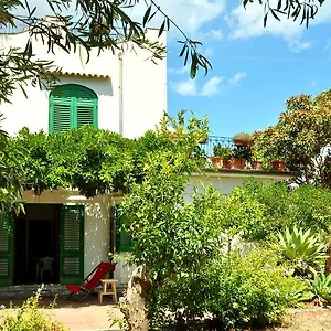 Seafront Gardenhouse Appartement